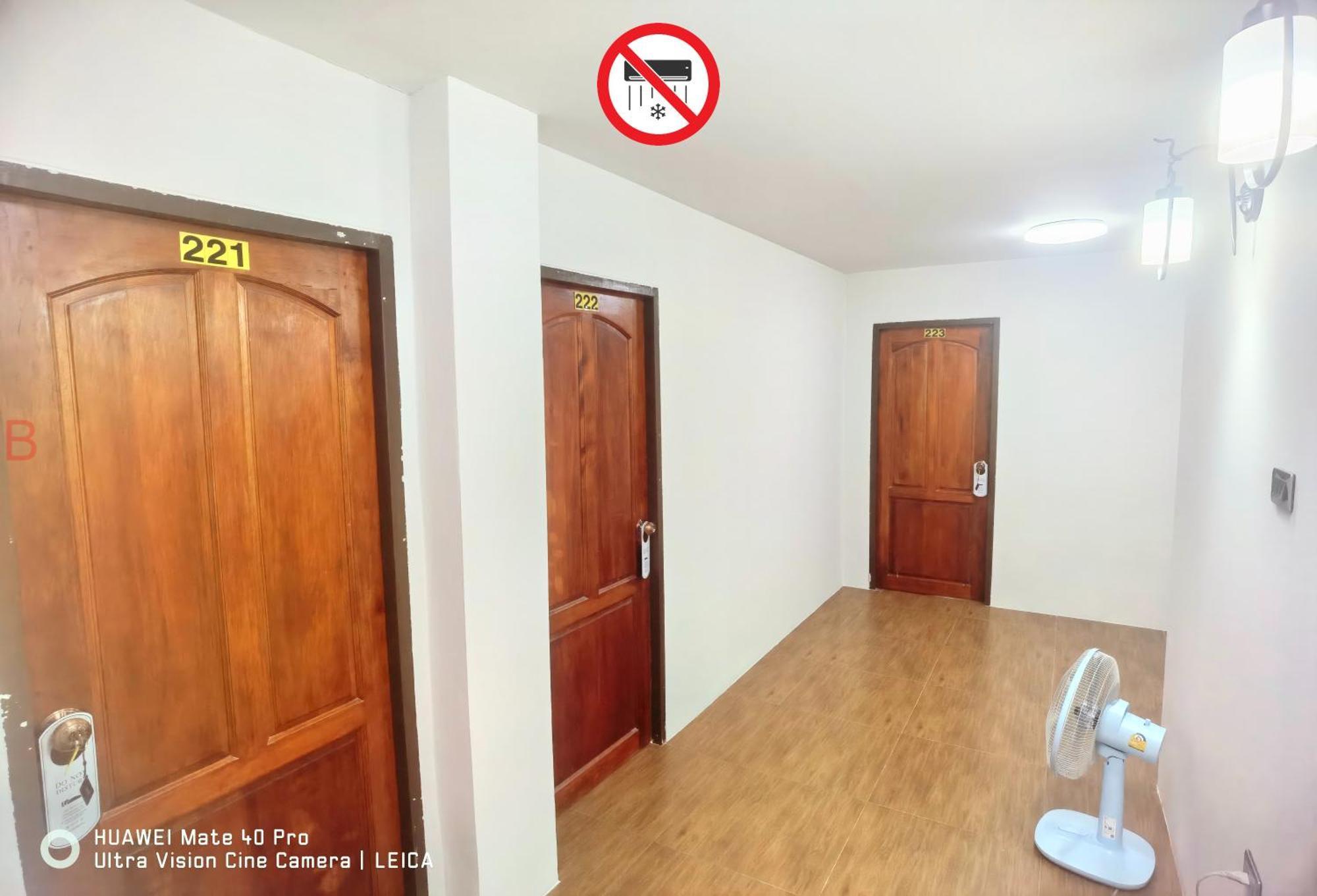 Ban Khlong Krang Yyk Hostel 24H מראה חיצוני תמונה