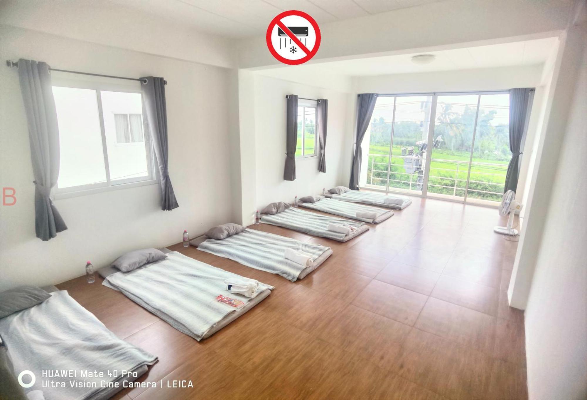 Ban Khlong Krang Yyk Hostel 24H מראה חיצוני תמונה